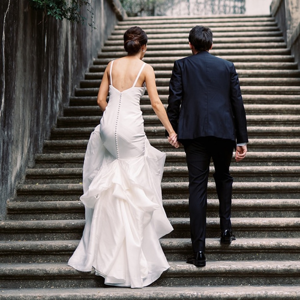 Carol Hannah Wedding Dress - Picture 8 of 13